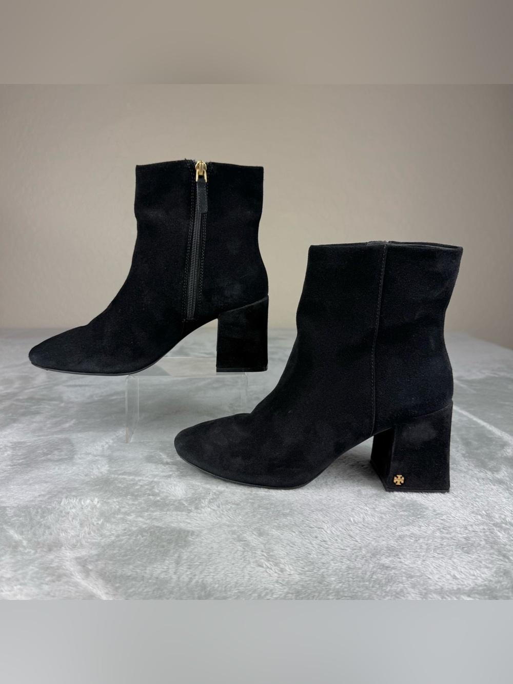 TORY BURCH Kira Bootie Natural Black Suede Sz 8